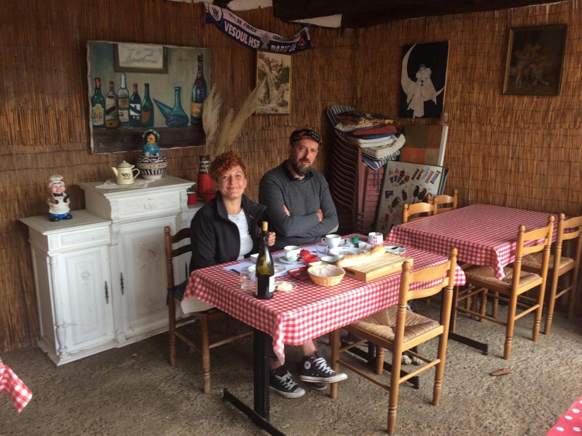 Auberge La Romaine Bed & Breakfast Maizieres  ภายนอก รูปภาพ