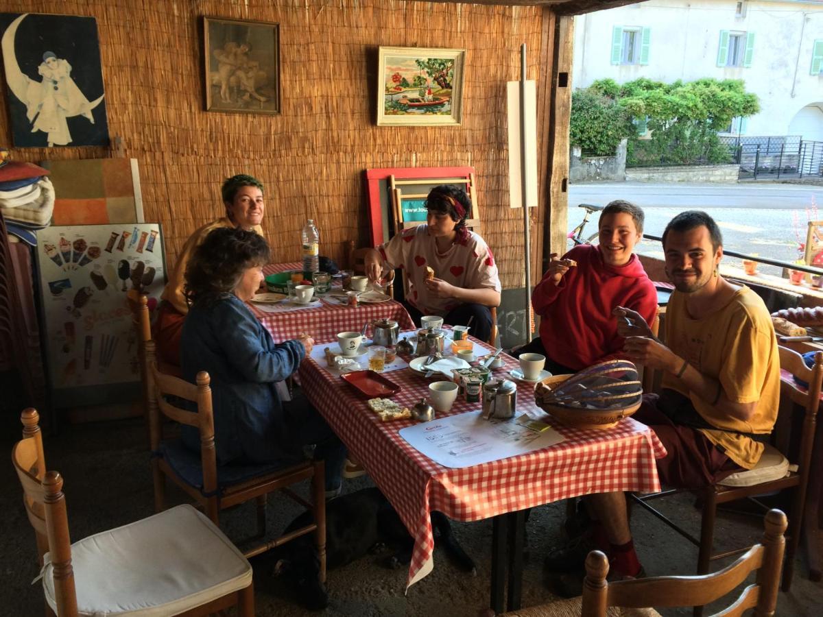 Auberge La Romaine Bed & Breakfast Maizieres  ภายนอก รูปภาพ